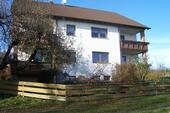 Foto - Helle, freundliche OG-Wohnung in ländlicher Umgebung mit Balkon
