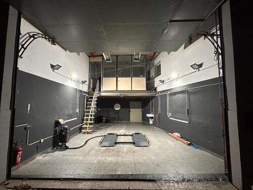 Foto - Werkstatt - Halle in Wassermungenau