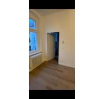 1 Zimmer Berlin - 5.000,00&nbsp;EUR Kaltmiete, ca.&nbsp; 45,00&nbsp;m&sup2; in Berlin (PLZ: 13507) Reinickendorf