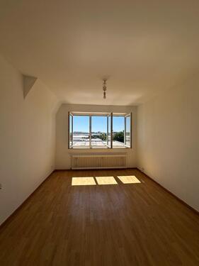 Foto - Sonnige 3-Zimmer-Altbauwohnung in Hannover-Wülfel zu vermieten