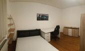 Foto - WG Zimmer Heilbronn City mit 140x200 Bett, 55 Zoll Full-HD. Wlan