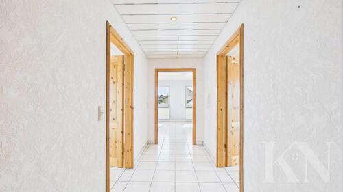 Foto - Lichtdurchflutete 2-ZKB-Dachgeschosswohnung in ruhiger Lage von Riegelsberg!