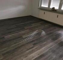 2.5 Zimmer Wohnung Kleinglattbach mit Balkon und Küche 55 Quadr - Vaihingen an der Enz