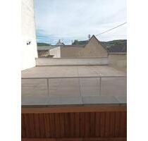 3-Zimmer-Wohnung in Bassenheim - 710,00&nbsp;EUR Kaltmiete, ca.&nbsp; 80,00&nbsp;m&sup2; in Urmitz (PLZ: 56220)