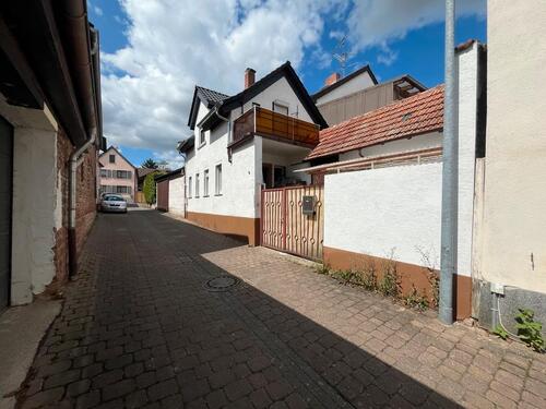 Foto - Kleines Arbeiterhaus zum Selbsverwirklichen