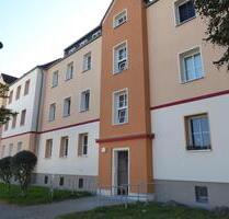 Geräumige 2 Zimmer Wohnung mit Balkon - Dessau-Roßlau