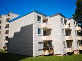 Foto - Vermietet große Wohnung, 2 Zimmer, Balkon, Gute Lage