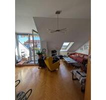 Wunderschöne 2-Raum-Dachgeschosswohnung mit Feldblick und Balkon - Dallgow-Döberitz