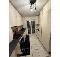 Schöne 3-Zimmer-Wohnung mit zwei Balkonen in Ludwigshafen Mitte - Ludwigshafen am Rhein