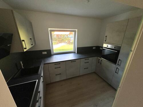 Foto - Sanierte vermietete 70 qm EG Wohnung mit Stellplatz, Balkon u EBK