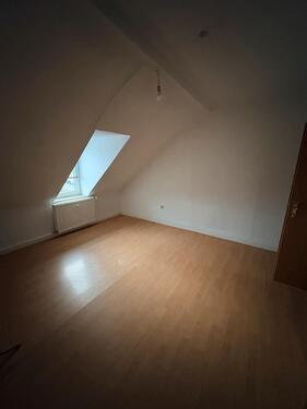 Foto - 3 Zimmer Dachgeschoßwohnung zur Miete in Sulzbach (Saar)