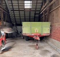 Stellplatz f. landwirtschaftliche GeräteFahrzeuge - Selm