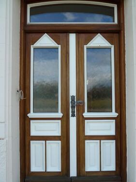 Foto - 4,5 Zimmer Wohnung auch als Büro-bzw. Praxisfläche nutzbar