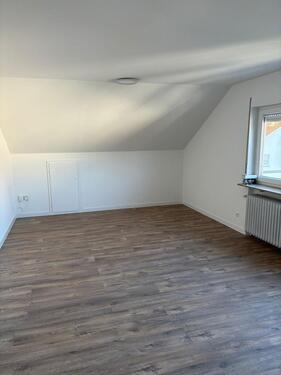 Foto - Dachgeschoßwohnung in Leutenbach zur Miete