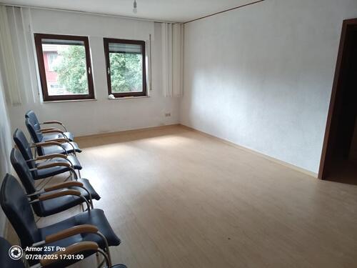 Foto - Geräumige Wohnung in der Ortsmitte von Untergrombach