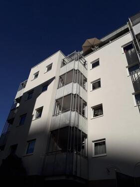 Foto - Toplage! Sehr gepflegte 1-Zimmer-Whg mit EBK, Balkon, Keller
