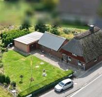 Reetdach Haus im Grünen ohne Makler Großes Grundstück - Horst (Holstein)