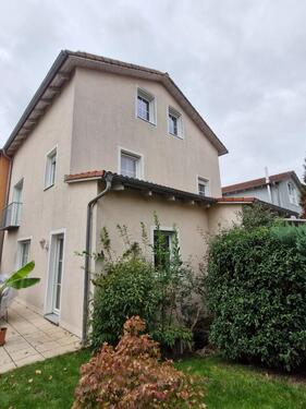 Foto - DHH für in Neutraubling, ideal für Familien