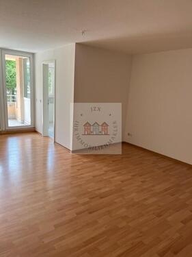 Foto - Stilvoll wohnen im Herzen von Schleußig – renovierte 3-Zimmer-Wohnung mit Balkon & TG-Stellplatz