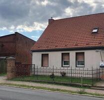 Abrissreife oder zu entkernende DHH in Vehlefanz mit Baureserve - Velten
