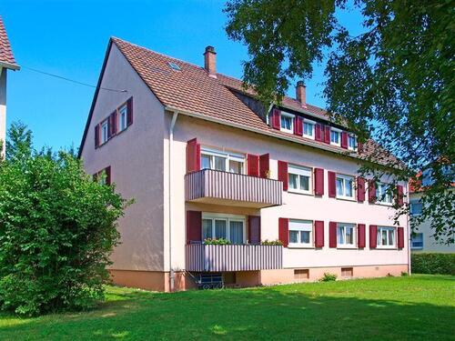 Foto - Teilrenoviert und Erdgeschoss! 3-Zi.-Wohnung