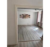 6 Zimmer Wohnung in der Peiner Südstadt 6 Zimmer Wohnung in der Peiner Südstadt