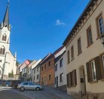 Haus mit Garten und Balkon - 129.000,00&nbsp;EUR Kaufpreis, ca.&nbsp; 200,00&nbsp;m&sup2; in Osterfeld (PLZ: 06721)