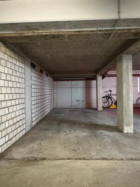 Foto - KFZ Tiefgaragen Stellplatz Auto Motorrad Garage nah Frankenberger