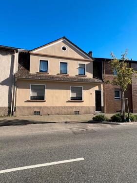 Foto - Zweifamilienhaus mit Garten in Völklingen Innenstadt