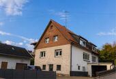 Foto - Schönes Zweifamilienhaus, vielseitig verwendbar, Wiedenest