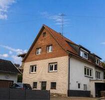Schönes Zweifamilienhaus, vielseitig verwendbar, Wiedenest - Bergneustadt
