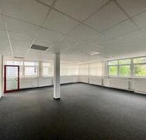 Arbeiten auf 160 m2 mit Blick ins Grüne! - Korntal-Münchingen