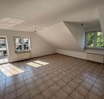 Helle, ruhig gelegene 3-Zi.-Whg. in Arzbach, Balkon+Gartenmitben. - Bad Ems