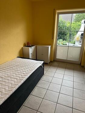 Foto - Helles WG-Zimmer ! In 89257 IllertissenTiefenbach