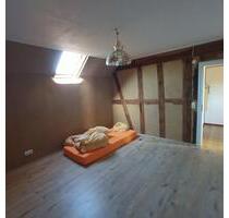 Mehrere WG-Zimmer frei - 240,00&nbsp;EUR Kaltmiete, ca.&nbsp; 21,00&nbsp;m&sup2; in Waldsolms (PLZ: 35647)