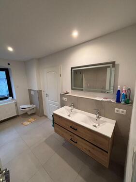 Foto - 5 Zimmer Einfamilienhaus zur Miete in Bruchmühlbach-Miesau