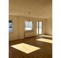 Stilvolle Maisonette-Wohnung, frisch renoviert! - Krefeld Fischeln