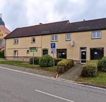 2 Raumwohnung mit ca. 40 m² im Herzen von Droyßig + 30 m² mögl.