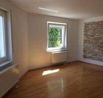 Schöne Wohnung 2,5 ZBK Wertheim Stadt mit Burgblick