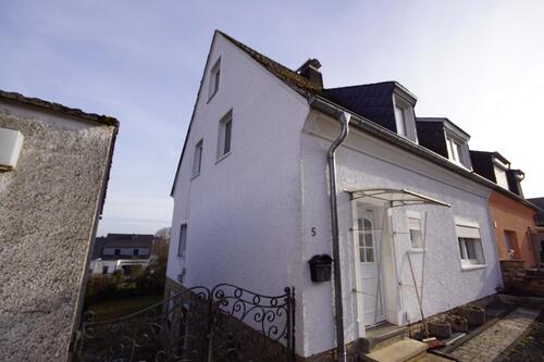 Foto - 5 Zimmer Doppelhaushälfte zur Miete in Bitburg