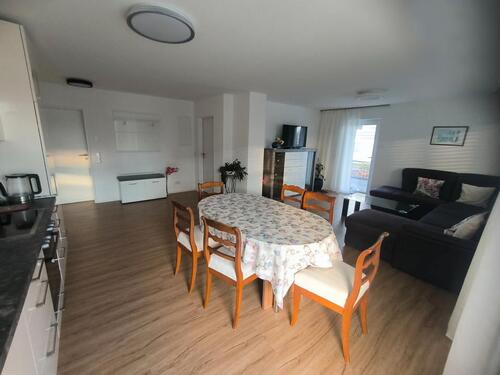 Foto - Möblierte 3-Zimmer-Wohnung für Studentinnen WG