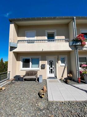 Foto - Provisionsfrei! Großzügige 5-Zimmer-Endwohnung mit 3 Balkons!