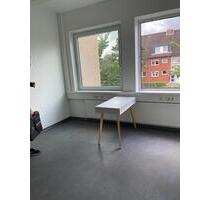Nachmieter für Büro - 370,00 EUR Kaltmiete, ca.  20,00 m² in Hamburg (PLZ: 21035) Billwerder