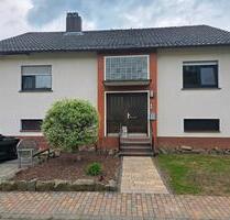 Charmantes Einfamilienhaus - 249.000,00&nbsp;EUR Kaufpreis, ca.&nbsp; 166,00&nbsp;m&sup2; in Rosenthal (PLZ: 35119)