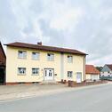 Foto - Einfamilienhaus mit Anbau und Garage im Zentrum von Scheidingen