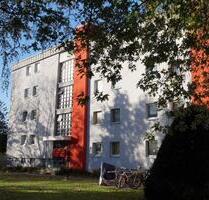 1,5 Zimmer-Wohnung, stadtnah gelegen, mit großem Balkon, usw. - Celle