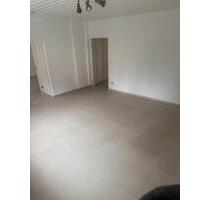 2,5-Zimmer-Altbauwohnung ca. 80 m2 - Sinsheim