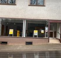 Ladenzeile zu vermieten - 600,00&nbsp;EUR Kaltmiete, ca.&nbsp; 130,00&nbsp;m&sup2; in Bexbach (PLZ: 66450)