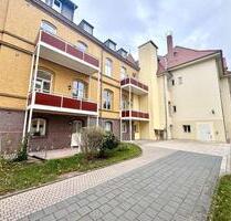 charmante 2,5 Zimmer Wohnung mit Fahrstuhl und Balkon im Zentrum von Ballenstedt