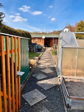 Foto - Pachtgarten mit Holzlaube nahe der Werra (Creuzburg)